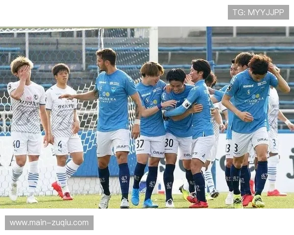 广岛逆转横滨FC晋级日联杯四强 杰梅恩良打入制胜球